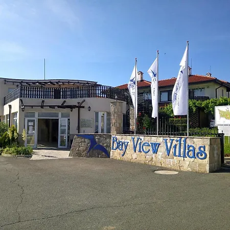 Bay View Villas Nina 14 C Apartment