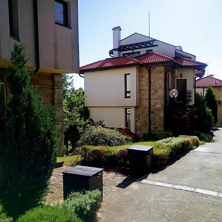 דירה Bay View Villas Nina 14 C