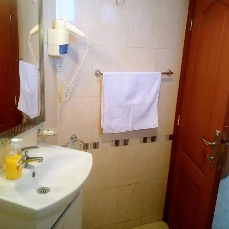 Bay View Villas Nina 14 C דירה